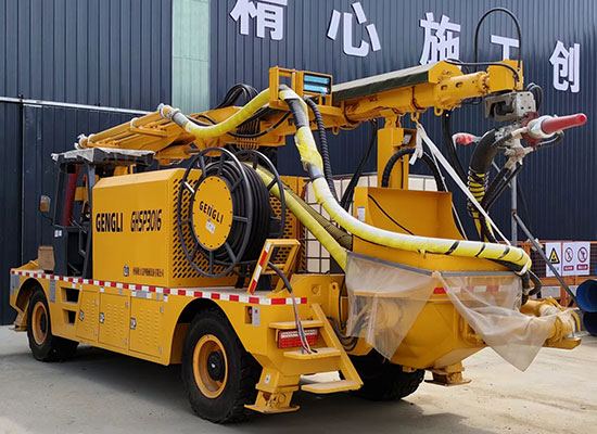GHSP3016混凝土濕噴臺(tái)車(chē)施工現(xiàn)場(chǎng)